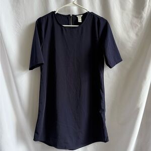 Forever 21 Navy Short-Sleeve Mini Dress